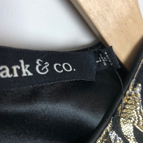 Ark & Co Silver & Gold Metallic Top Large NWT - Picture 3 of 8